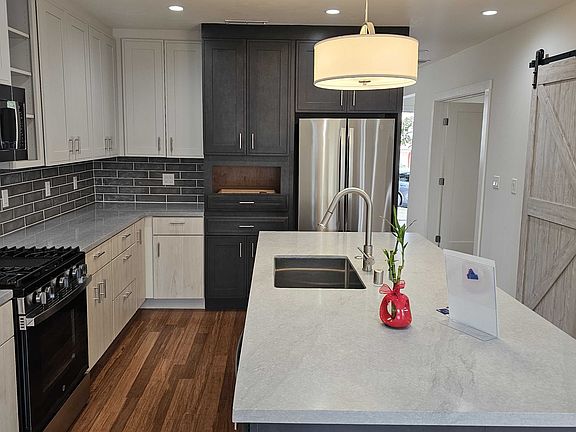 2nd image of 142 Brighton Ave