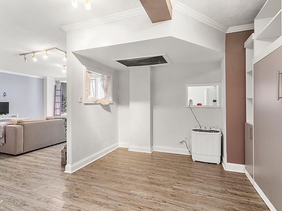 3rd image of 620 Peachtree St NE APT 601
