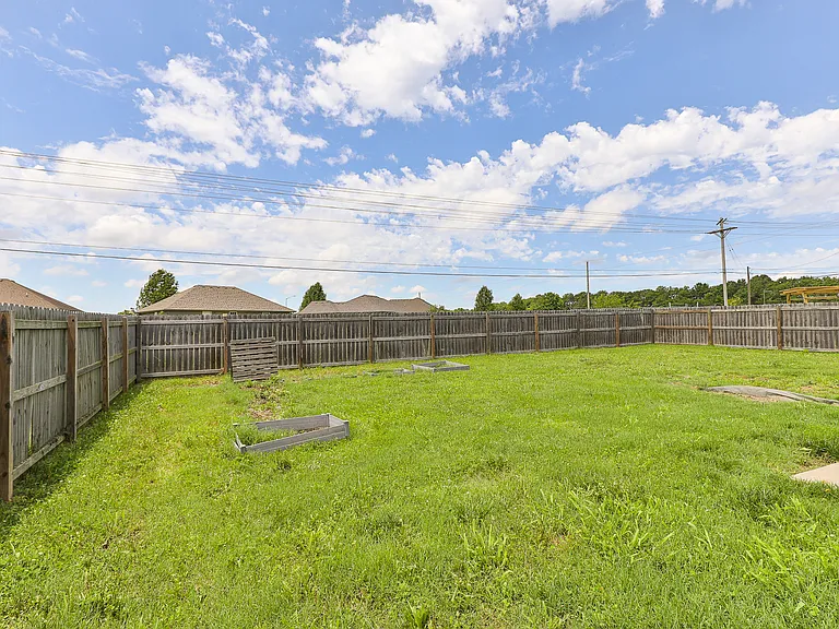 Big fenced back yard