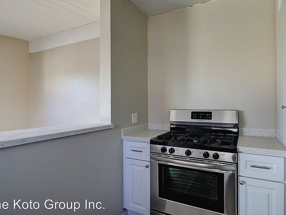 3rd image of 1114 Garden St APT 11