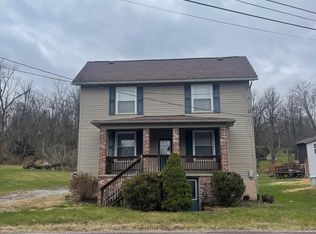 501 Hecla Rd, Mount Pleasant, PA 15666