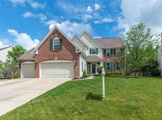 9950 Niagara Dr, Fishers, IN 46037