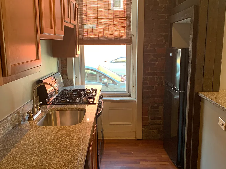 4600 Plummer St #1 — Photo 12
