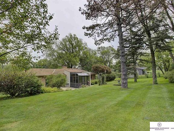 5th image of 11329 Bel Air Dr