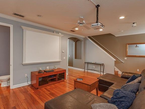 3rd image of 3111 W De Leon St Unit 4