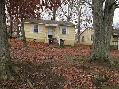1st image of 127 Westover Dr