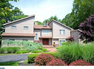 1920 Heritage Rd, Huntingdon Valley, PA 19006