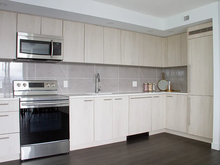 1711 Lions Gate Ln — Photo 63