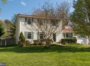 2902 Timber Wood Way, Herndon, VA 20171