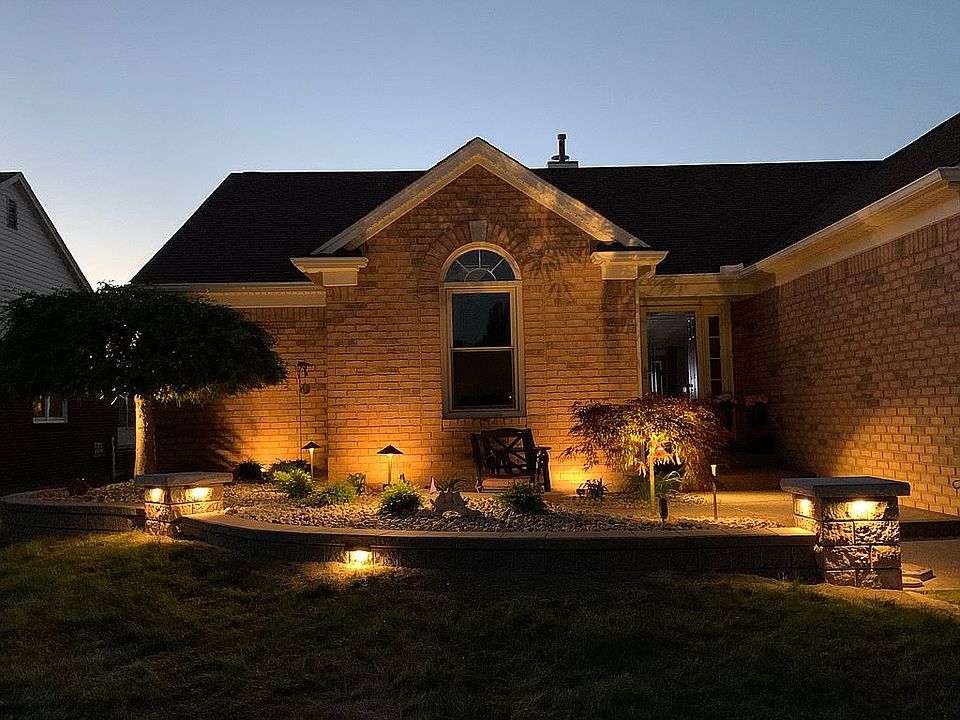 2nd image of 29227 Dereck Dr