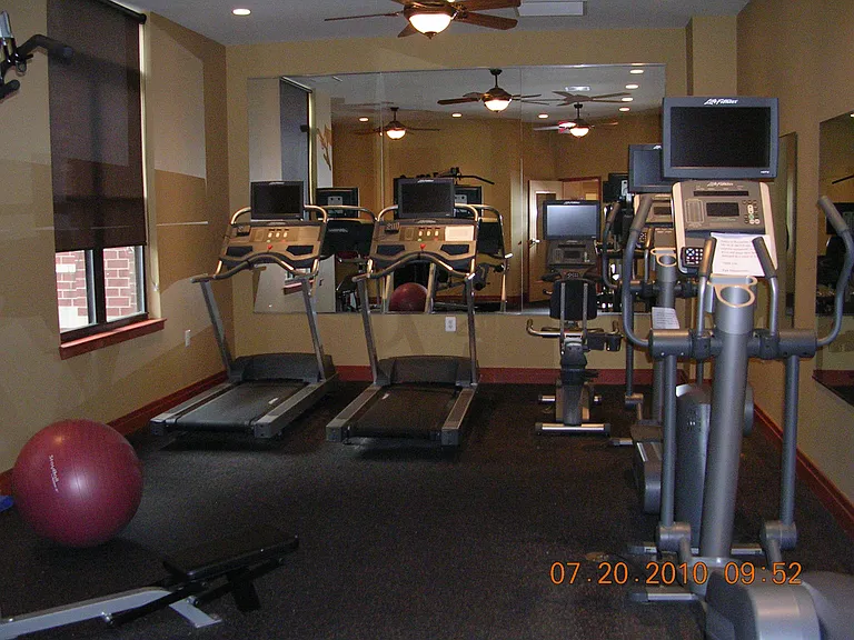 2220 Fairfax Dr #209 — Photo 15