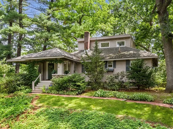 25 Duffield Rd, Newton, MA 02466