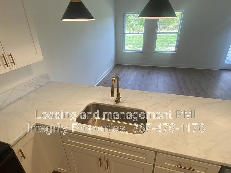 8550 Cat Rd #B — Photo 10