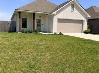 139 Cypress Ln, Pt Sulphur, LA 70083