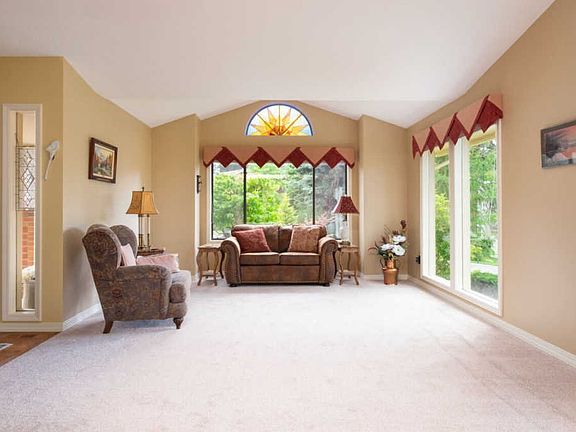 2nd image of 5215 N Mulvaney Ct