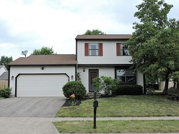 2nd image of 802 Ashford Glen Dr
