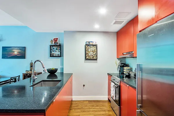 Rented by Compass | media 10