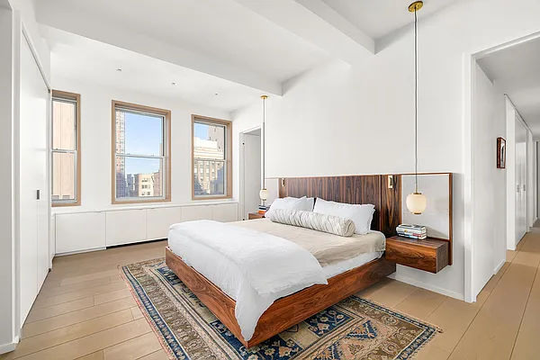 Rented by SERHANT. | media 6