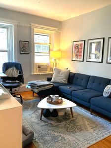 33 Westbourne Ter APT 6, Brookline, MA, 02446