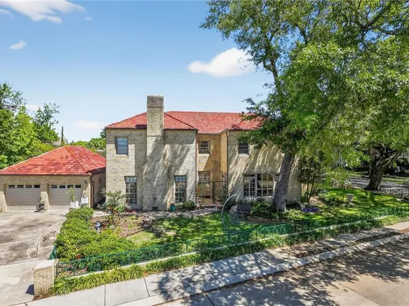 4200 Vendome Pl, New Orleans, LA 70125