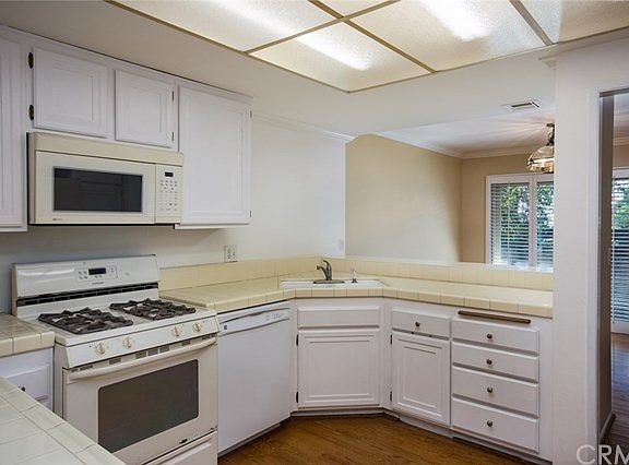 4th image of 311 E Sierra Madre Blvd Unit A