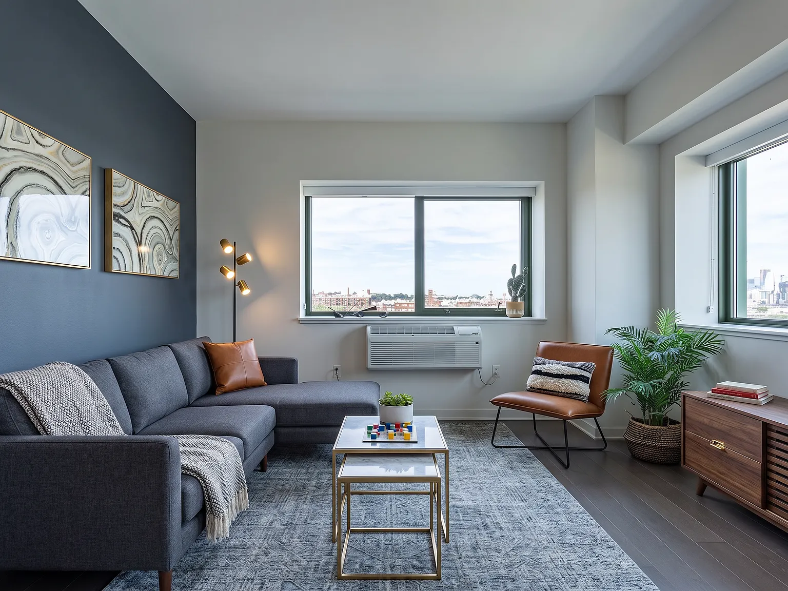 2 bed, 1060 sqft, $5,520 — Photo 3