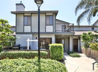 810 Elmwood Dr, Santa Ana, CA 92703