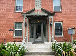 1918 Sul Ross St APT B, Houston, TX 77098