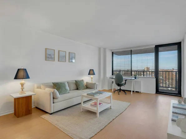 380 Mountain Road image 1 of 20