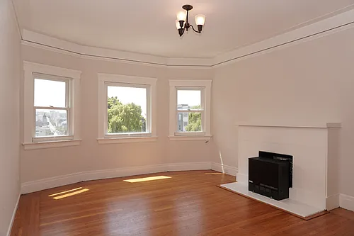 1661 Leavenworth St #2 Photo 1