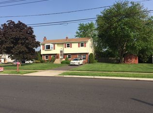 160 Hempstead Rd, Hamilton, NJ 08610