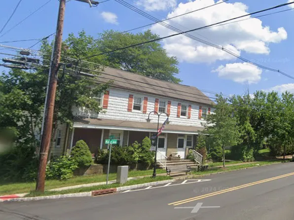 301 Main Ave APT 2, Stirling, NJ 07980