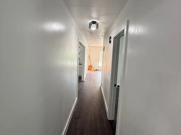 135 Grandview Ave — Photo 9