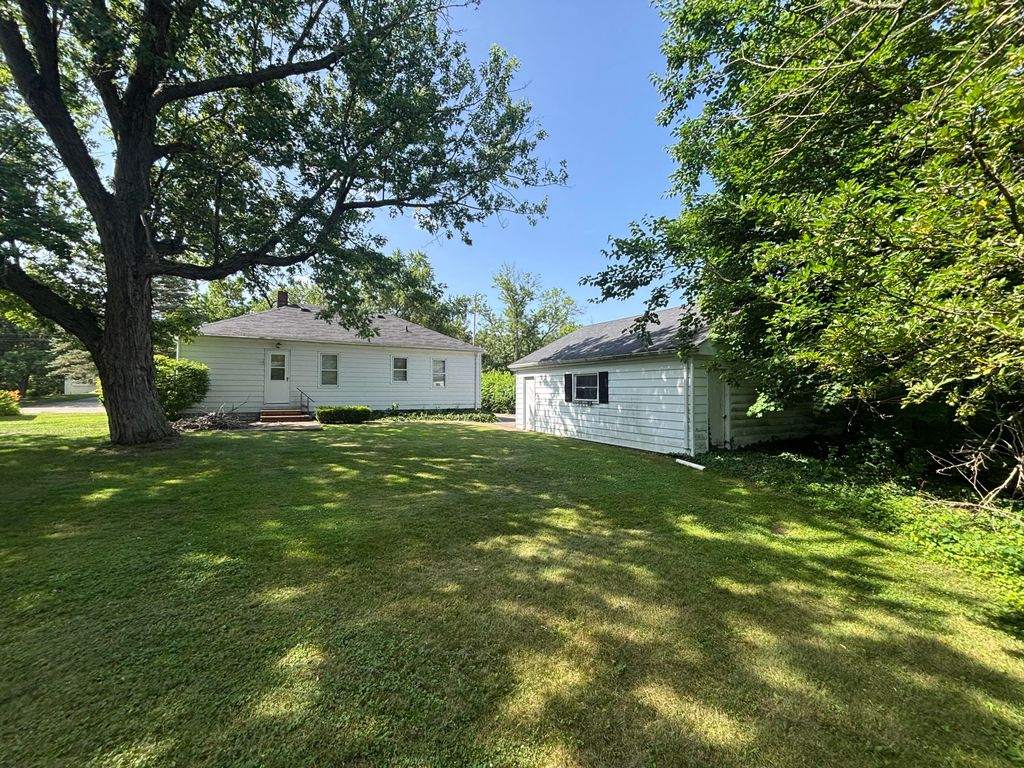 341 E Glenguile St, Parchment, MI - View 2