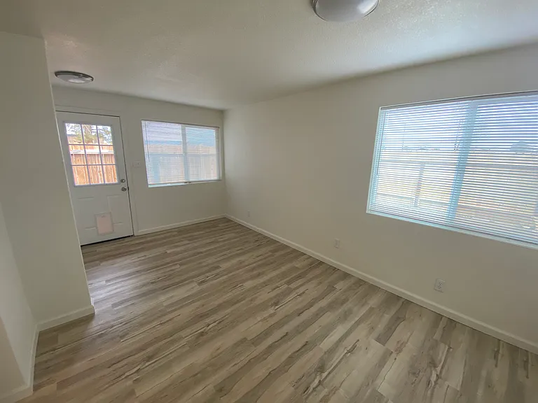 309 S Richmond Rd #B — Photo 8