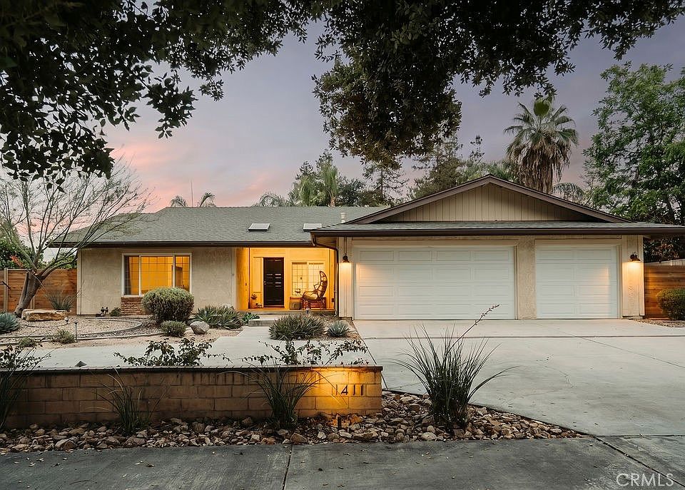 1st image of 1411 W Olive Ave