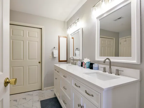 350 S Wildwood Drive Apt E6 BLDG E, Branson, MO 65616