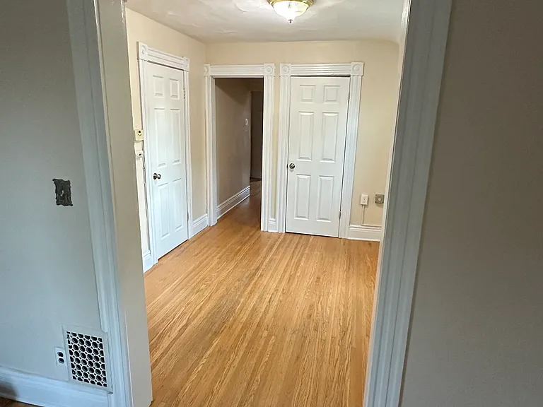 49 Cayuga St #2 — Photo 11