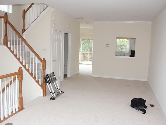 Living Room in middle level