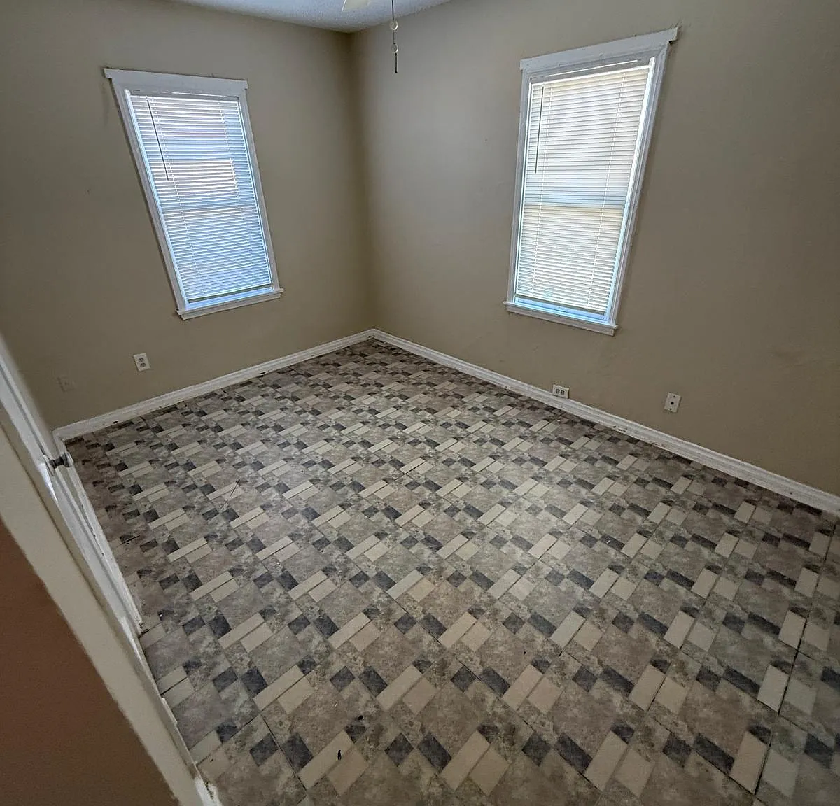 2 bed, 648 sqft, $695 — Photo 4