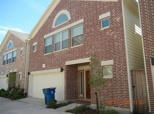 11505 Main Pine Dr, Houston, TX 77025