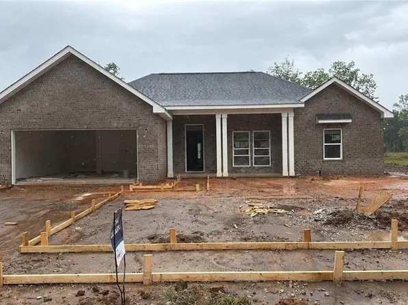 10162 Grady Ln, Mobile, AL 36695