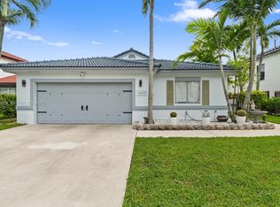 Lago Mar South 1st Addn, Miami, FL 33193