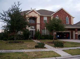 3211 Layton Place Dr, Pearland, TX 77581