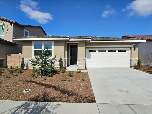 2538 Wild Rose St, Perris, CA 92570