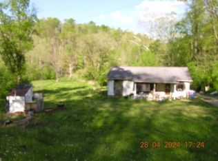 350 Kilgore Creek Rd, Milton, WV 25541