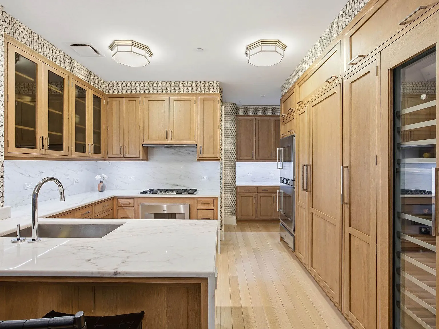30 Park Place — Photo 2