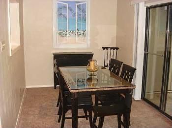 3rd image of 1302 Woodlawn Blvd #107