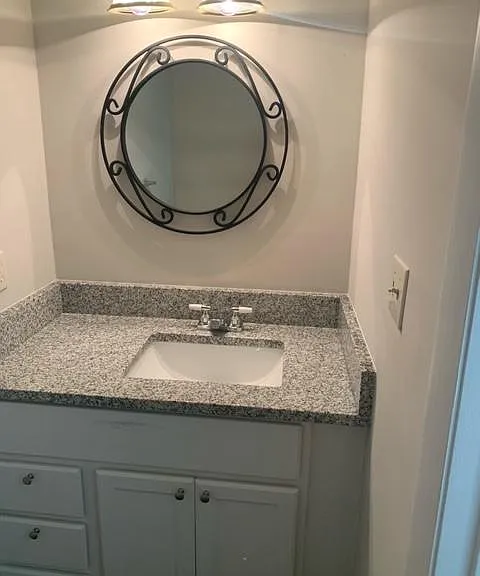 5822 Shady Grove Cir — Photo 11