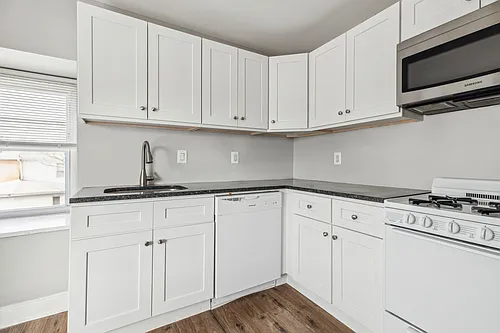 3515 Indian Queen Ln Photo 1